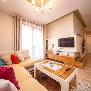 luxury-apartment-tirana.hotels-in-tirana.com/